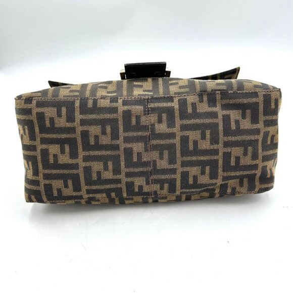 Authentic FENDI Mamma Zucca Bucket Baguette Tan Tobacco Flap Bag Purse Shoulder - Picture 10 of 15